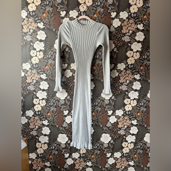 VEDA Grey Figgy Wool Blend Dress size small - Picture 7 of 8